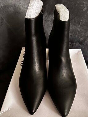 Bar III Black Boots NIB